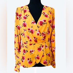 Women’s blouse, forever, 21 size medium, flirty, and light